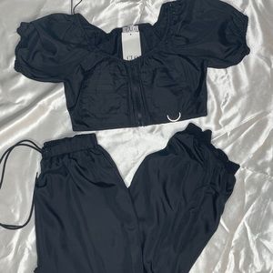 Wind breaker set